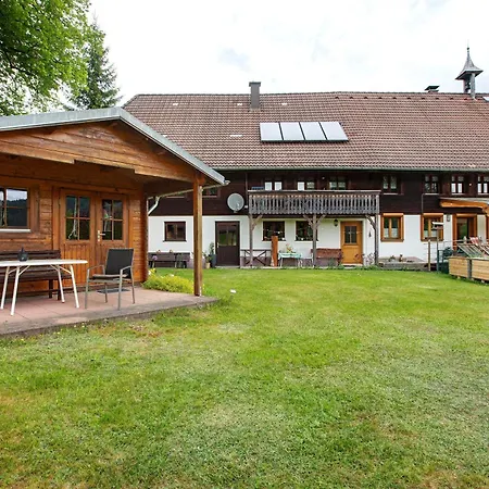 Haus Silvia 아파트 *